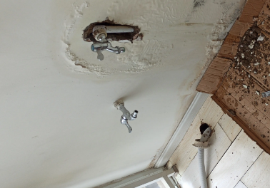 阿拉山口卫生间测漏水